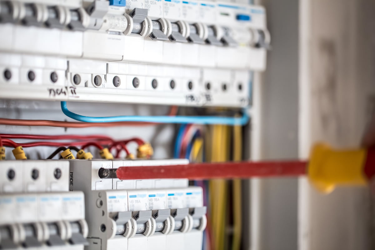 Federal Pacific Stab-lok Electrical Panels – Why you should care, how to tell if you have one,