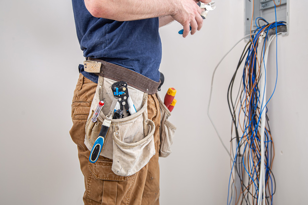 Signs Your Electrical Wiring Is Outdated