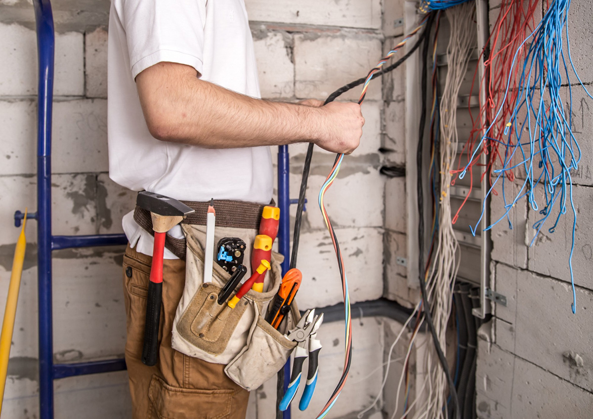 4 Tips for Troubleshooting Electrical Wiring & Circuit Boards