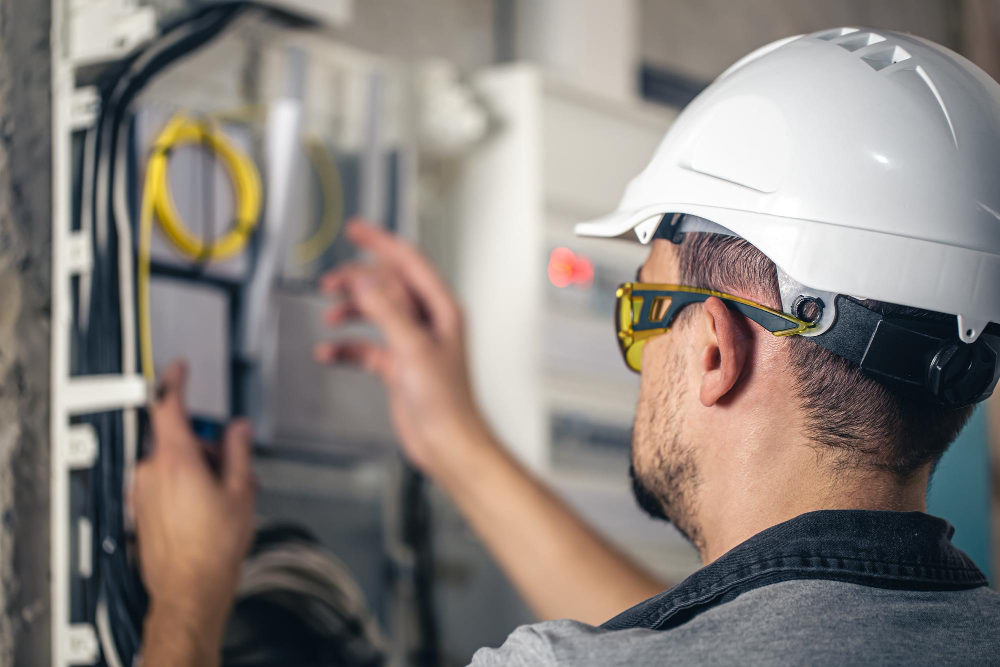 Why Regular Commercial Electric Maintenance Is Important